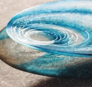 Autorská lehaná mísa...🌑🌒🌓🌔🌕 #krasnesklo #bdkglass #sklenenamisa #autorskesklo #original #misazeskla #tyrkysova...